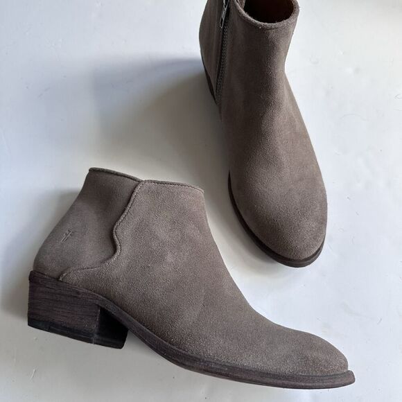 FRYE Carson Piping Booties Medium Grey Suede Leather Zipper Women's Size 7 - Picture 1 of 14